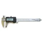 Цифровий металевий штангенциркуль Digital Caliper 0–150 мм — товар повністю на білому фоні