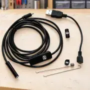 Технічний USB-ендоскоп Endoscope на робочому столі