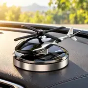 TS1 на сонячній панелі автомобіля